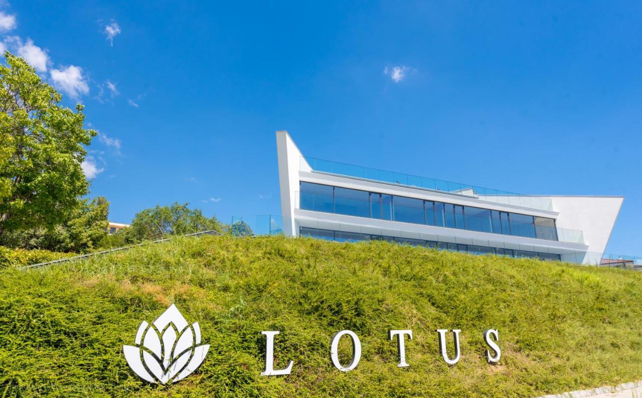 Lotus Luxury Rooms Варна Екстериор снимка